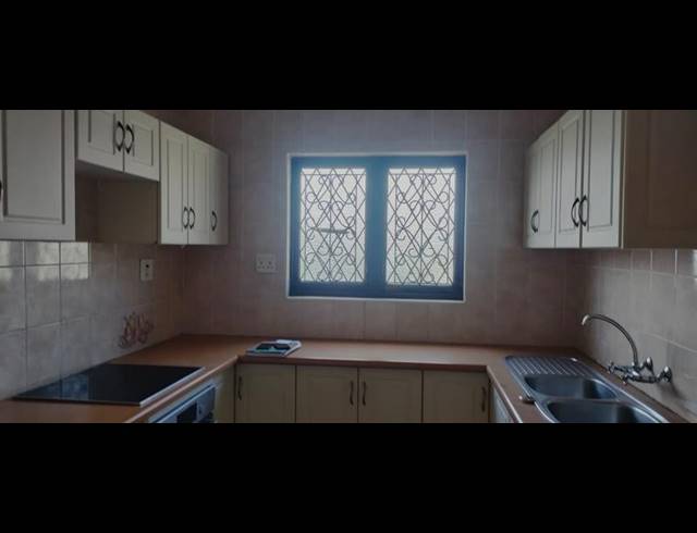 2 BEDROOM HOUSE FOR SALE IN NORTHDENE